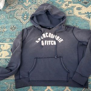 Abercrombie and fitch cropped sweatshirt ombré size XS